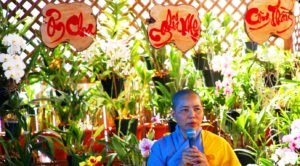 Ni Sư 'bún mắm' ở Chùa Phổ Linh