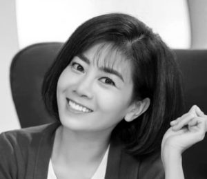 Đôi dòng suy nghĩ về việc nữ Phật tử Mai Phương ‘cải đạo’ lúc cuối đời/ Sakya Minh-Quang