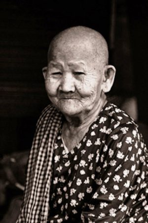 Hoa Trôi Trên Sóng Nước: Hành trình tầm đạo của Ni Sư Satomi Myodo/ Đồng Phúc