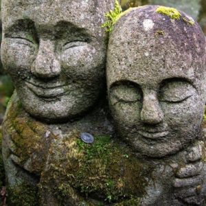 Bức tượng cổ/ Toại Khanh
