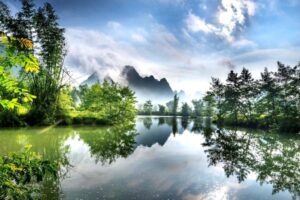 Như Một Dòng Sông/ HT Minh Dung