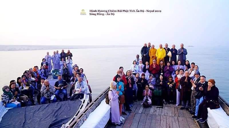 Hành hương thăm thánh tích Sông Hằng