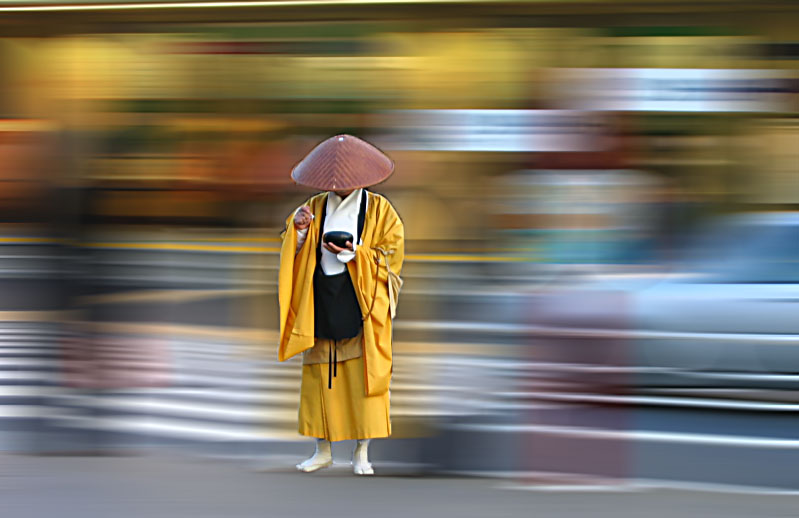 Không nên vu oan cho người hiền đức