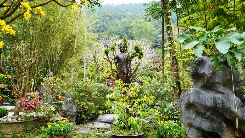 Thơ Chúc Xuân của ngài Hòa Thượng Minh Đức Triều Tâm Ảnh