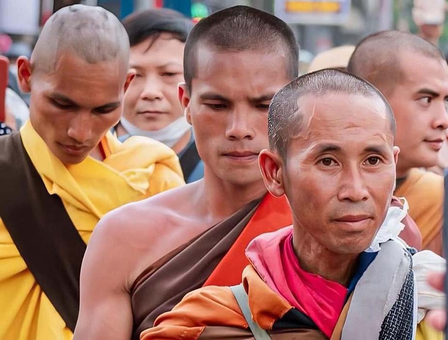 Trung đạo là con đường đúng đắn nhất