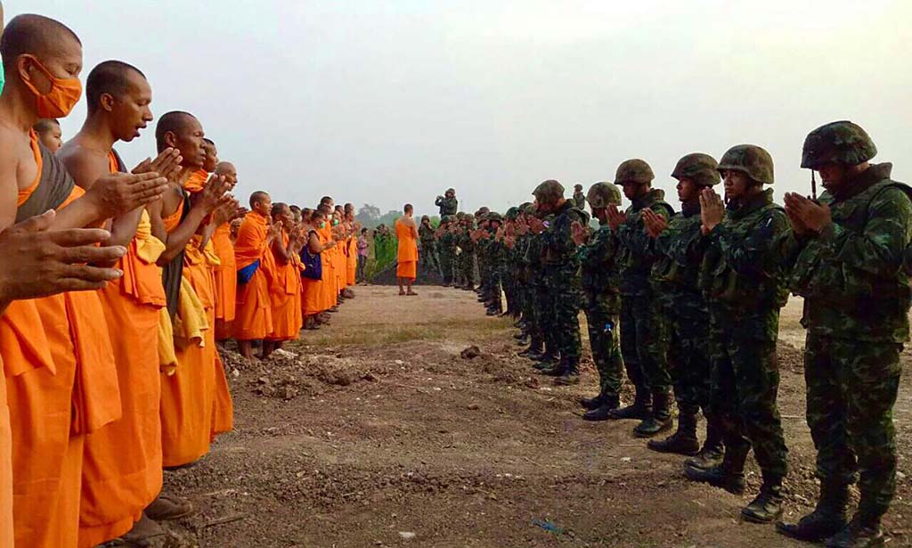 Chiến sĩ nhân đạo