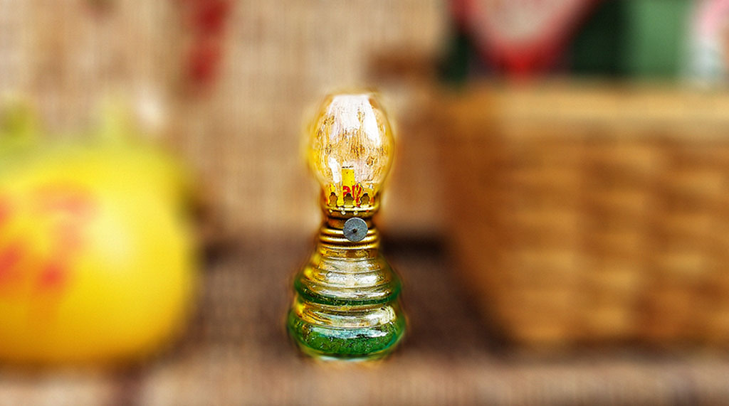 Câu chuyện một chiếc đèn dầu