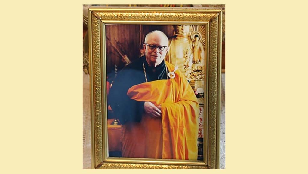 Kinh nghiệm của tôi với Phật A Di Đà/ Tri Ratna Priya Karuna